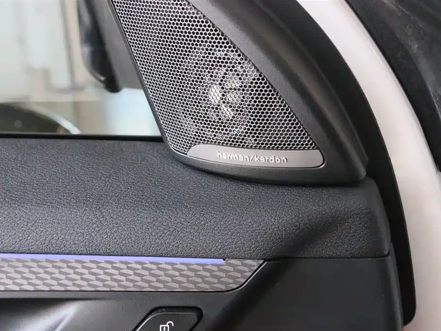BMW X2 2020 sDrive25i Exclusive M Off-Road Package купить на сайте DeffCars