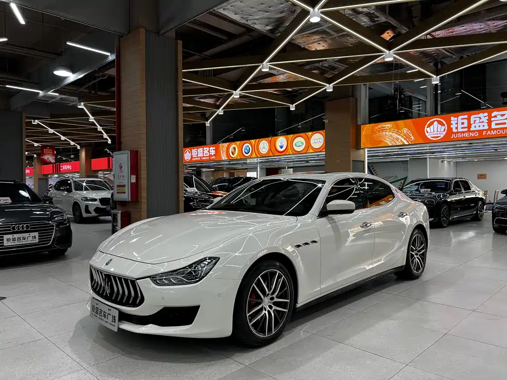 Ghibli 2018 3.0T Standard Edition купить на сайте DeffCars