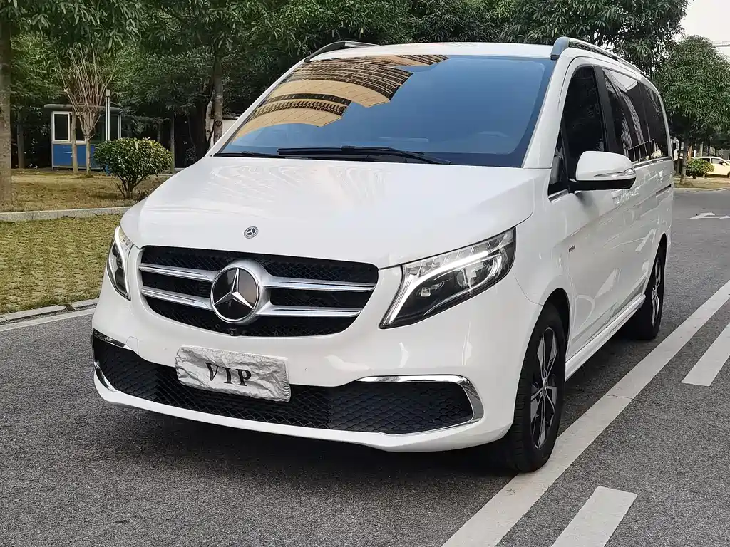 Mercedes-Benz V-Class 2021 V 260 Premium Edition купить на сайте DeffCars