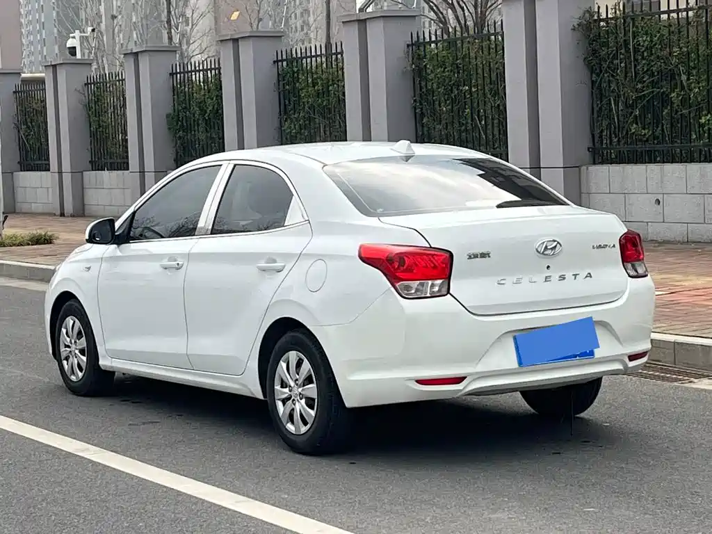 Reina 2020 1.4L manual GL refreshed version купить на сайте DeffCars