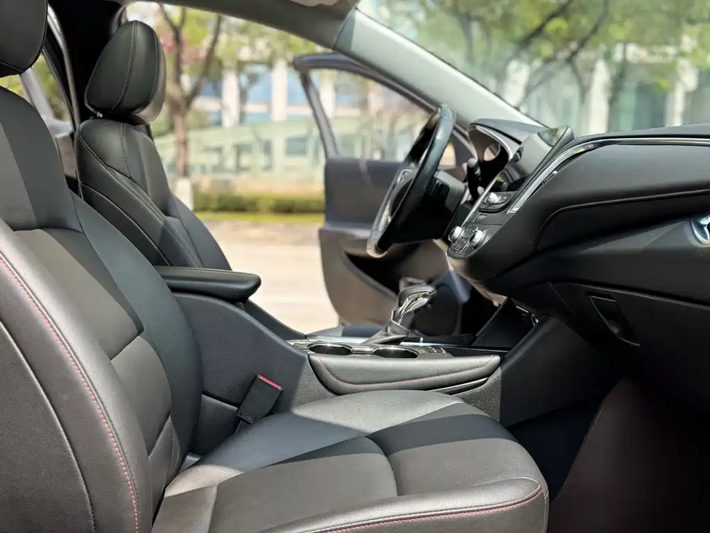 Malibu XL 2021 Redline 550T automatic sharp version купить на сайте DeffCars