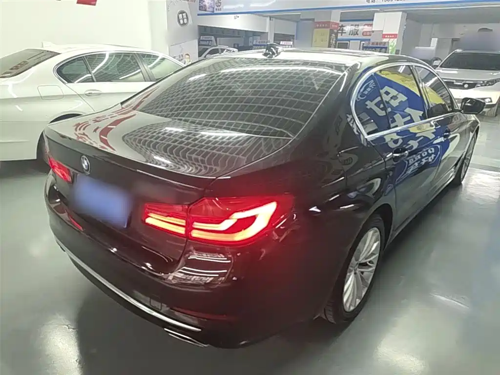 BMW 5 Series 2020 530Li Leading Luxury Package купить на сайте DeffCars