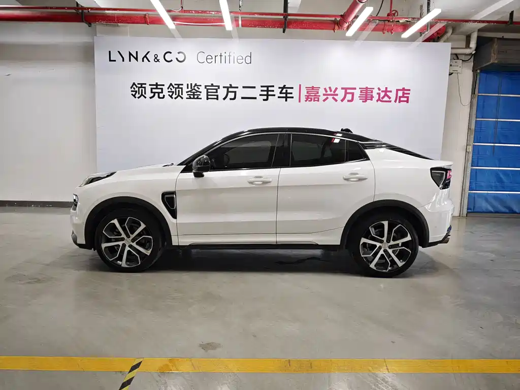 Lynk & Co 05 2020 2.0TD four-wheel drive Halo купить на сайте DeffCars