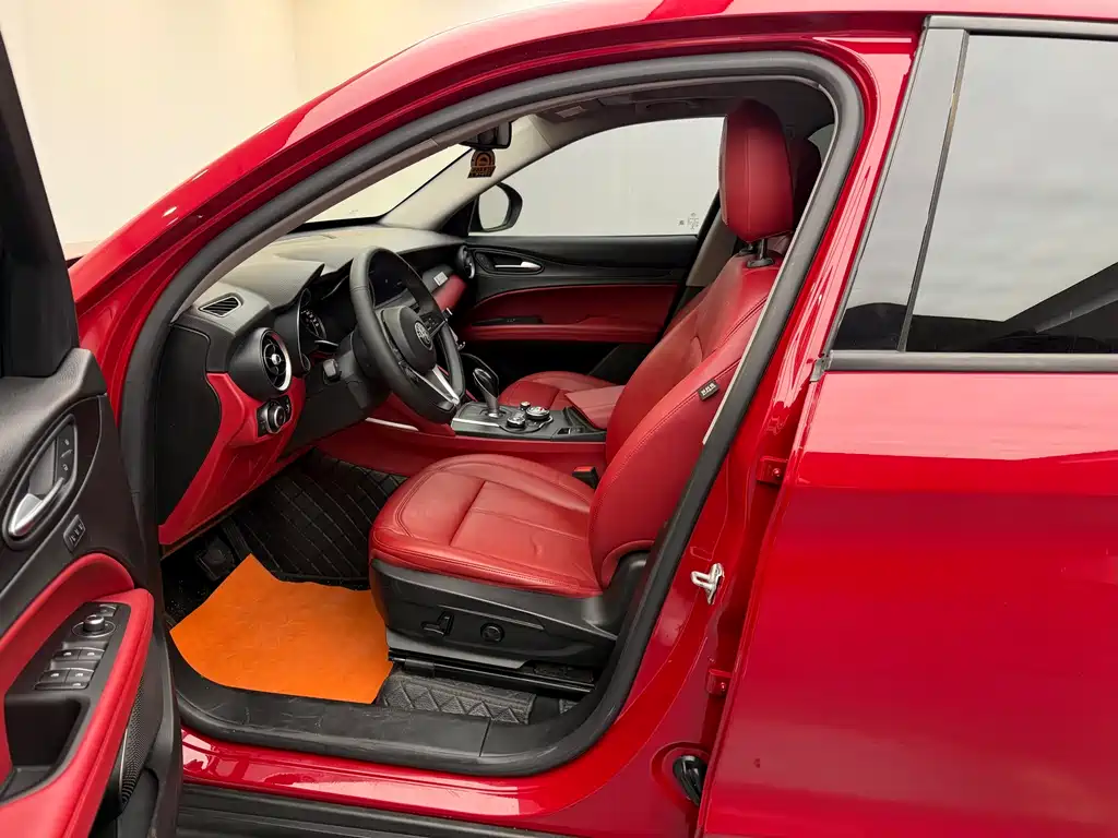 Stelvio 2017 2.0T 200HP Elite Edition купить на сайте DeffCars