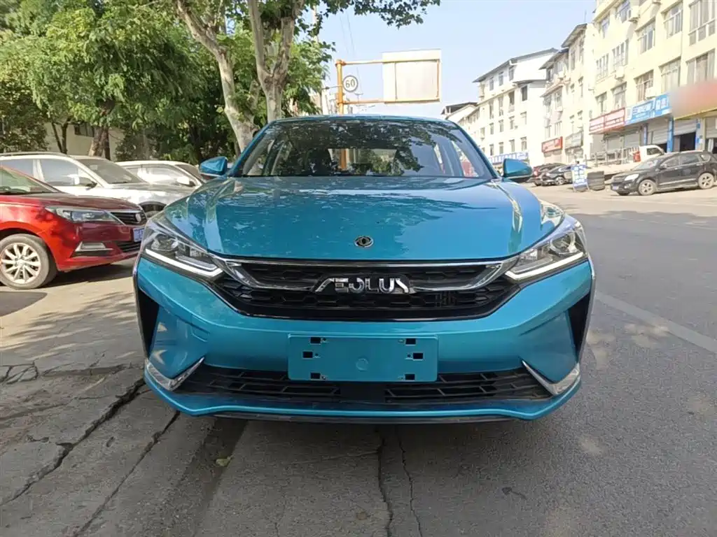 Yixuan 2020 230T automatic dazzling track version купить на сайте DeffCars