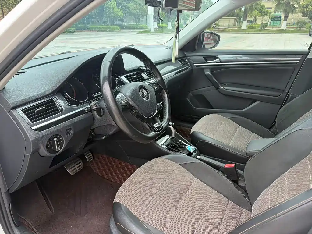 C-TREK Weiling 2018 1.5L automatic comfort model купить на сайте DeffCars