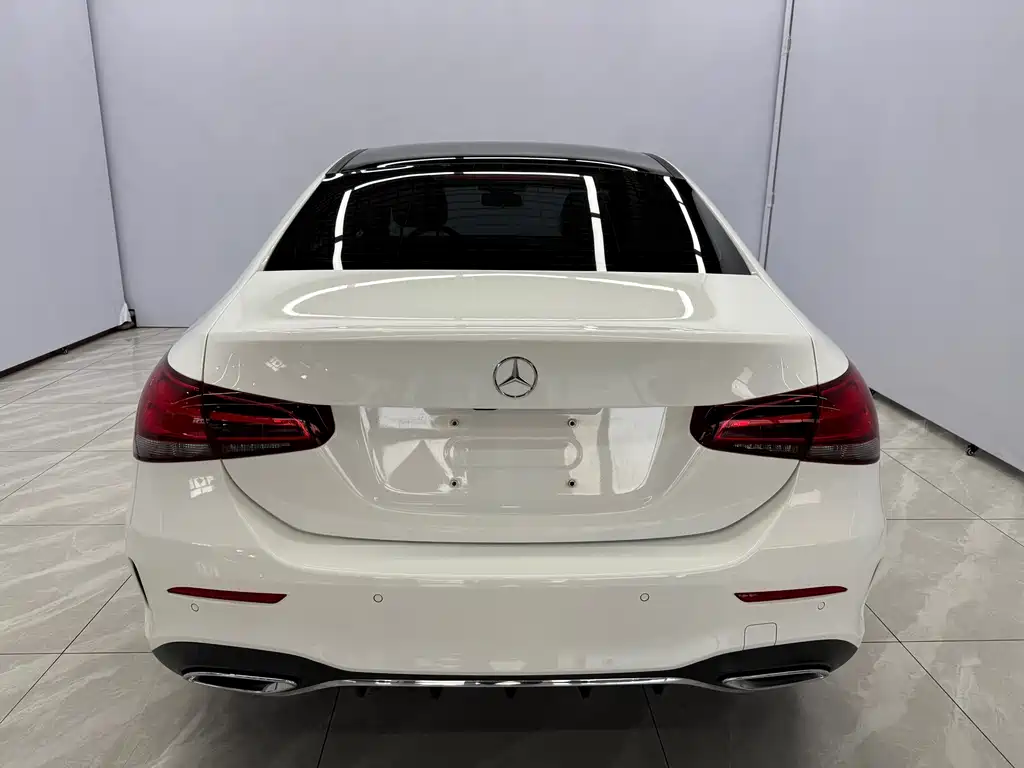 Mercedes-Benz A-Class 2021 A 180 L Sports Sedan купить на сайте DeffCars