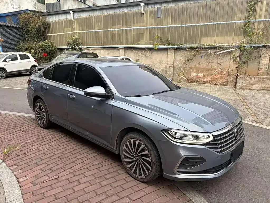 Lavida 2023 280TSI DSG Forever Edition купить на сайте DeffCars