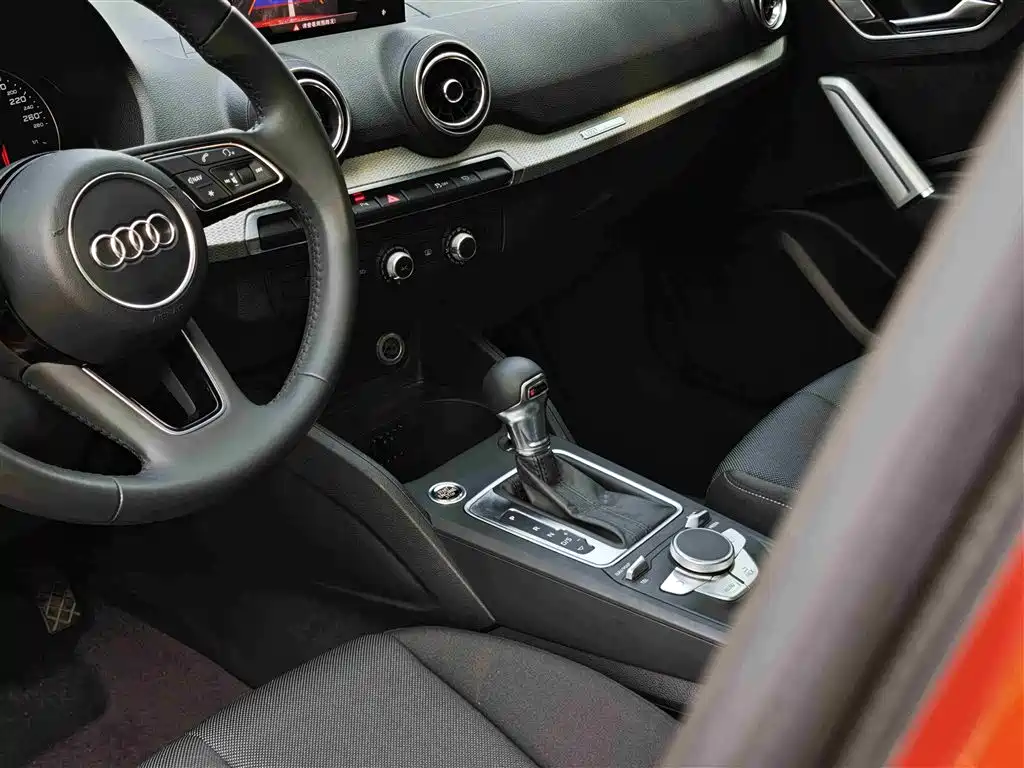 Audi Q2L 2020 35 TFSI aggressive and dynamic model купить на сайте DeffCars