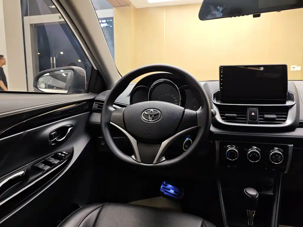 YARiS L Zhixuan 2020 Zhixuan X 1.5L CVT Deluxe Edition купить на сайте DeffCars