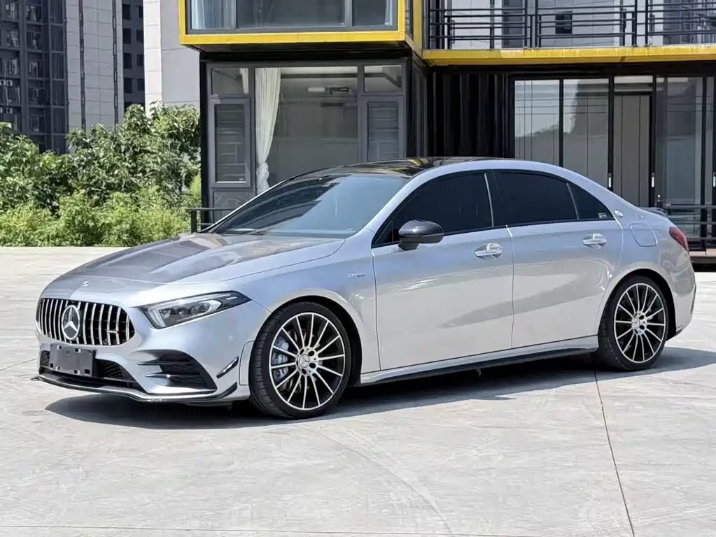 Mercedes-Benz A-Class AMG 2022 AMG A 35 L 4MATIC купить на сайте DeffCars