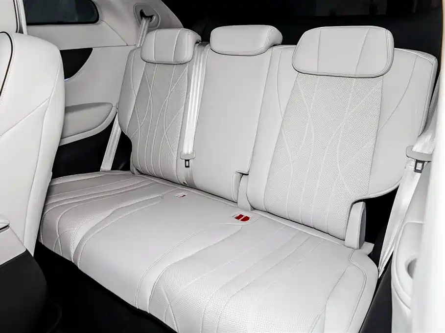 Xpeng X9 2024 640 four-wheel drive high performance Max купить на сайте DeffCars