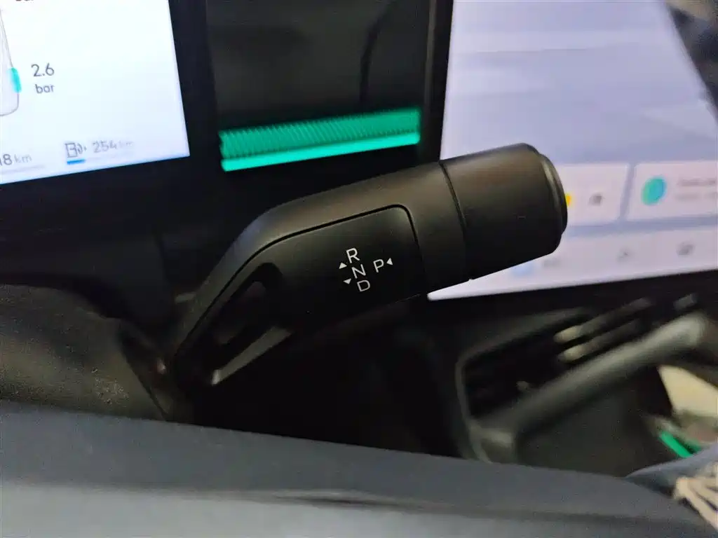 Lynk & Co 07 EM-P 2024 EM-P 126 long battery life Halo купить на сайте DeffCars