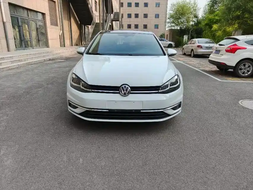 Golf 2020 280TSI DSG luxury model купить на сайте DeffCars