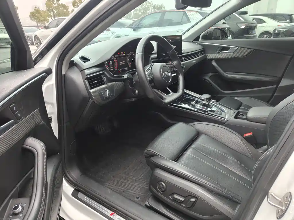 Audi A4L 2022 40 TFSI luxury and dynamic model купить на сайте DeffCars