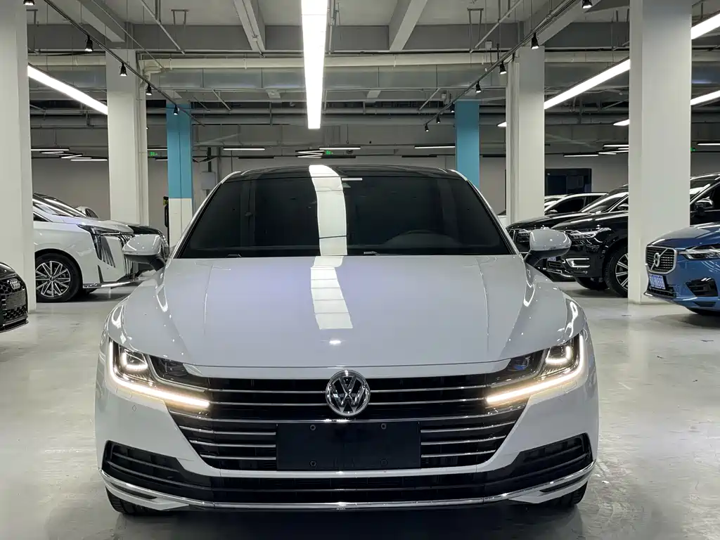 FAW-Volkswagen CC 2020 330TSI Charming Edition National VI купить на сайте DeffCars