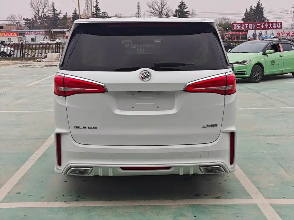 Buick GL8 2018 ES 28T luxury model National VI купить на сайте DeffCars