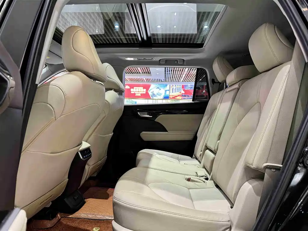 Highlander 2022 dual engine 2.5L four-wheel drive premium version 7 seats купить на сайте DeffCars
