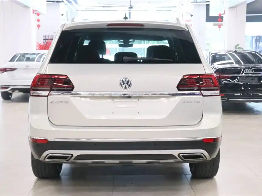 Touron 2017 380TSI four-wheel drive flagship version купить на сайте DeffCars