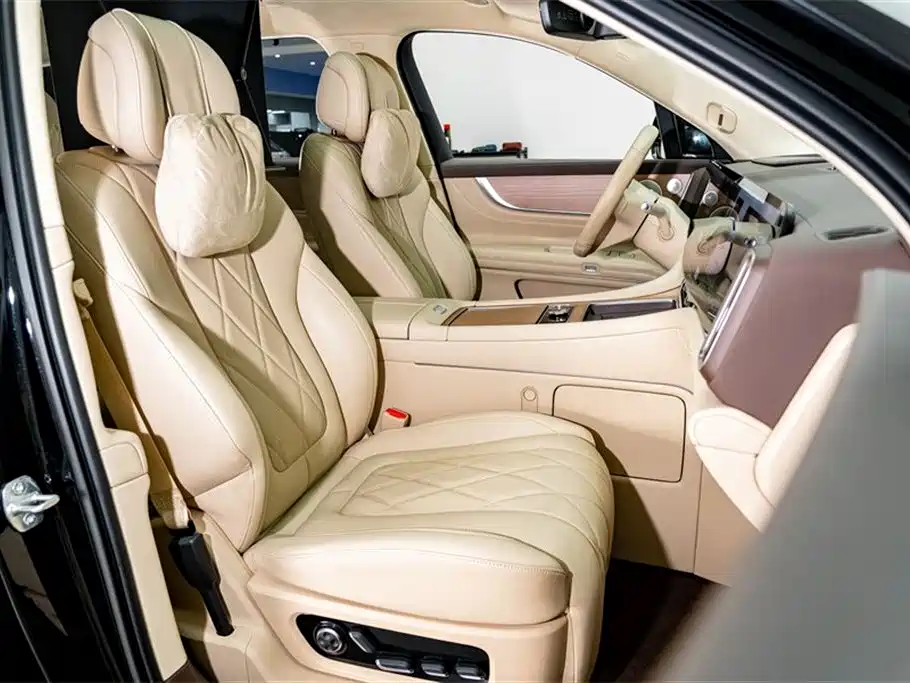 Wenjie M9 2024 extended range Ultra version 42kWh 6-seater version купить на сайте DeffCars