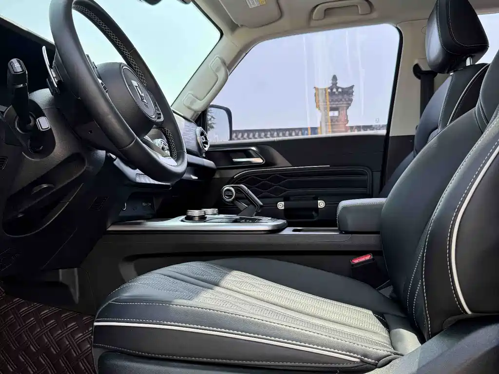 Tank 300 2023 Off-Road Version 2.0T Conqueror купить на сайте DeffCars