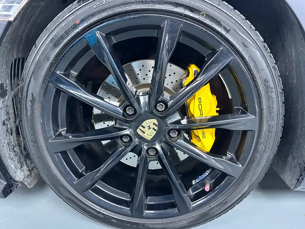 Porsche 718 2018 Boxster 2.0T купить на сайте DeffCars
