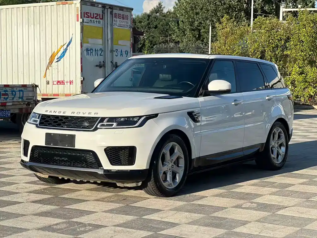 Range Rover Sport New Energy 2018 P400e купить на сайте DeffCars