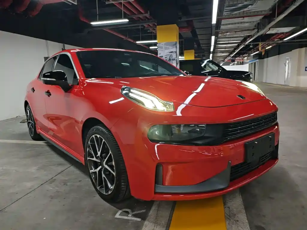 Lynk & Co 03 2021 1.5TD DCT Champion Edition купить на сайте DeffCars