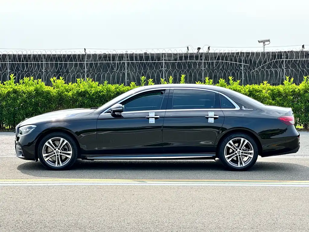 Mercedes-Benz E-Class 2022 E 260 L купить на сайте DeffCars