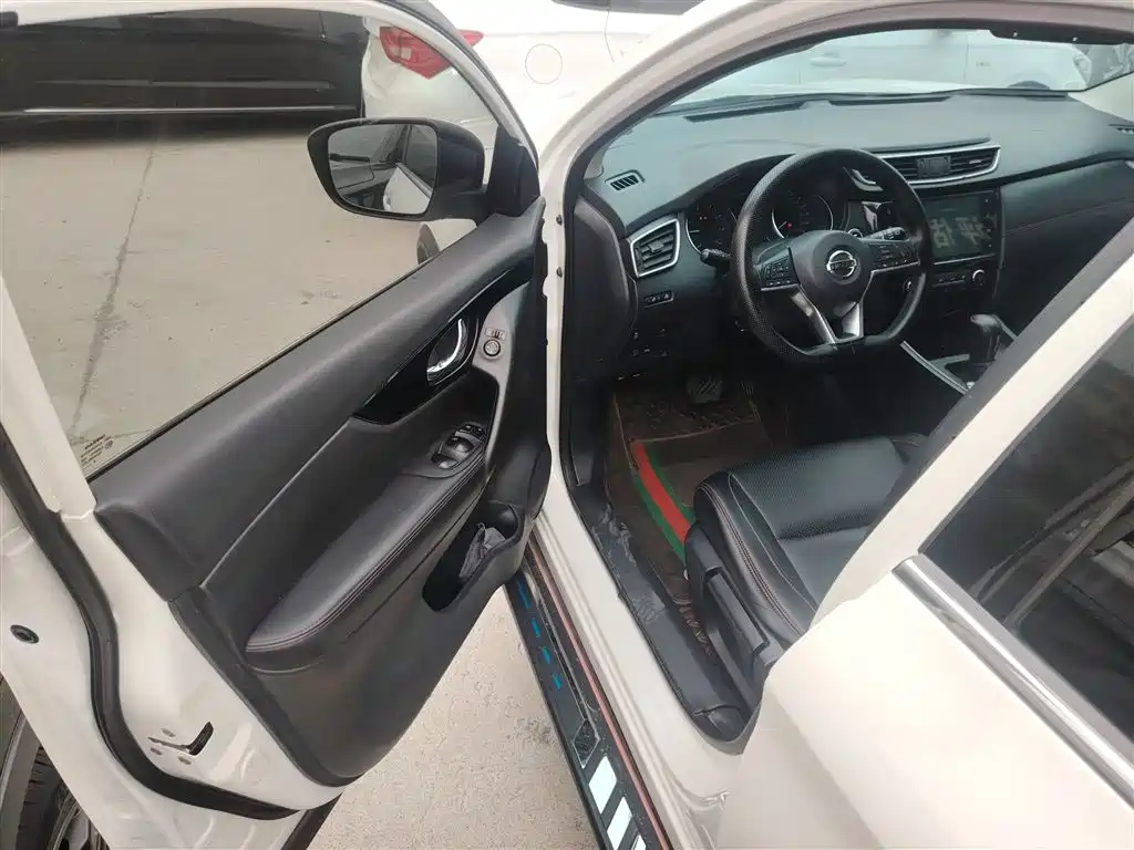 Qashqai 2019 2.0L CVT Smart Edition купить на сайте DeffCars