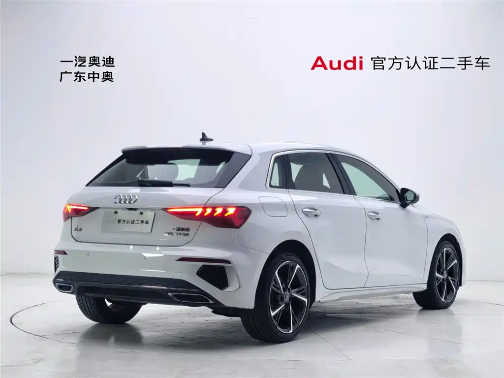 Audi A3 2023 facelift Sportback 35 TFSI stylish and sporty купить на сайте DeffCars
