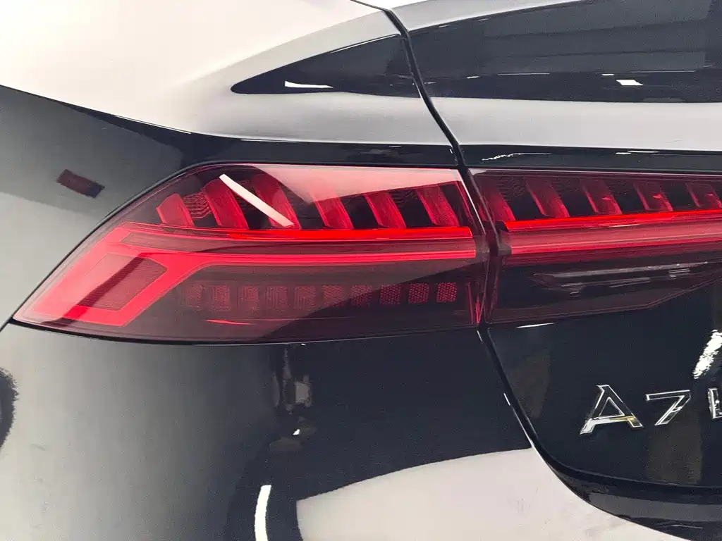 Audi A7L 2025 45 TFSI luxury model купить на сайте DeffCars