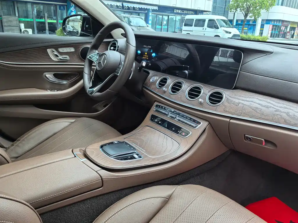 Mercedes-Benz E-Class 2021 E 300 L Fashion Model купить на сайте DeffCars