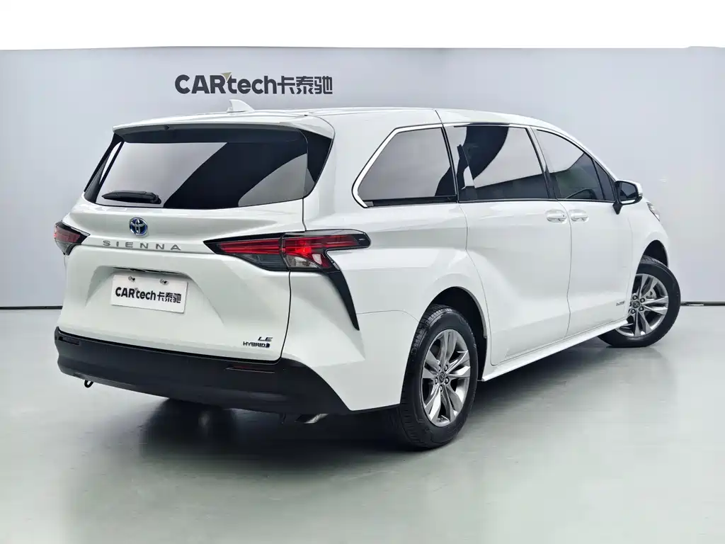 SIENNA 2023 2.5L Hybrid Comfort Edition купить на сайте DeffCars