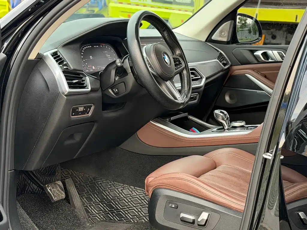 BMW X5 imported 2022 xDrive40i M sports package купить на сайте DeffCars