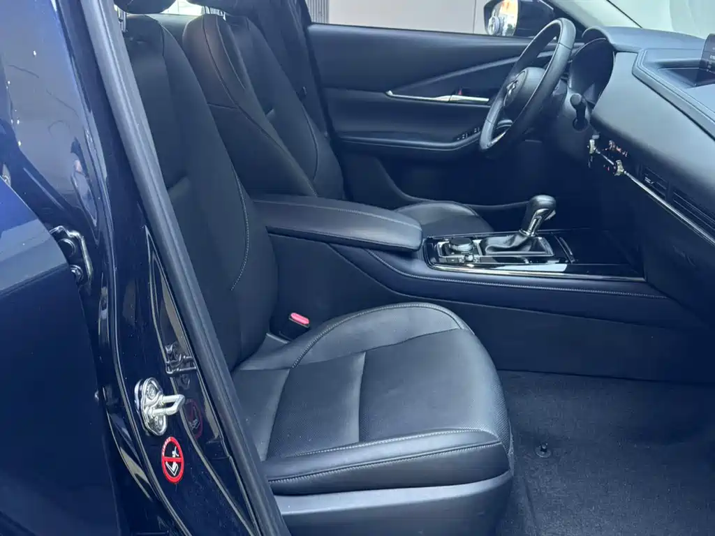 Mazda CX-30 2021 2.0L automatic Jiayue type купить на сайте DeffCars
