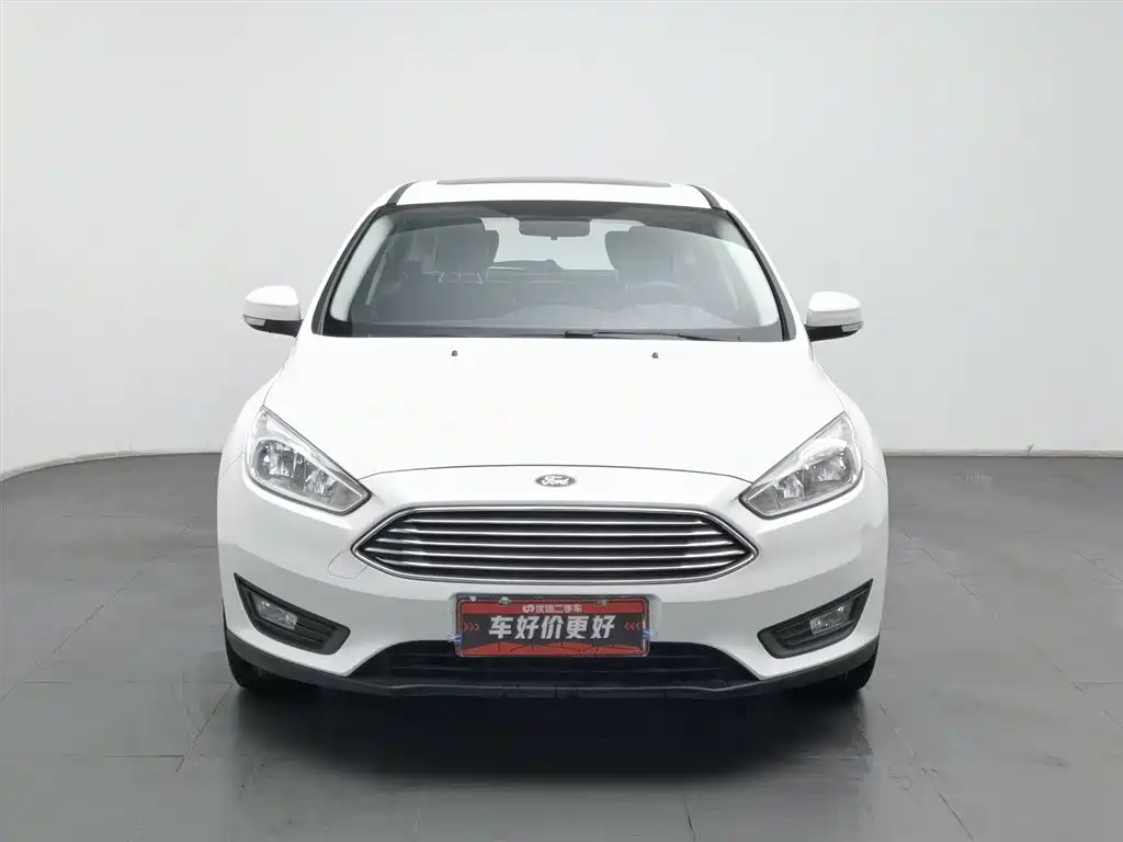 Focus 2020 hatchback classic 1.5L automatic fashion model купить на сайте DeffCars