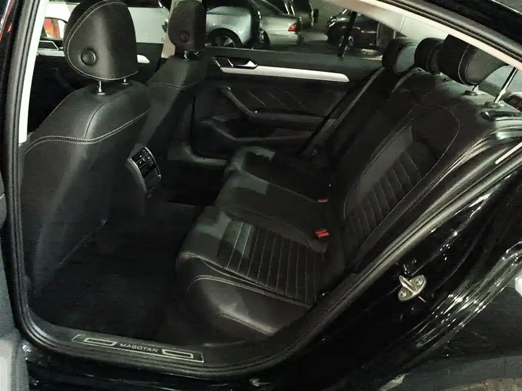 Magotan 2025 model 280TSI DSG comfort model купить на сайте DeffCars