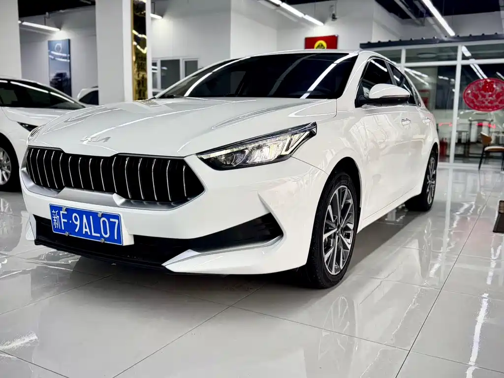 Kia K3 2021 1.5L CVT Fashion Edition купить на сайте DeffCars