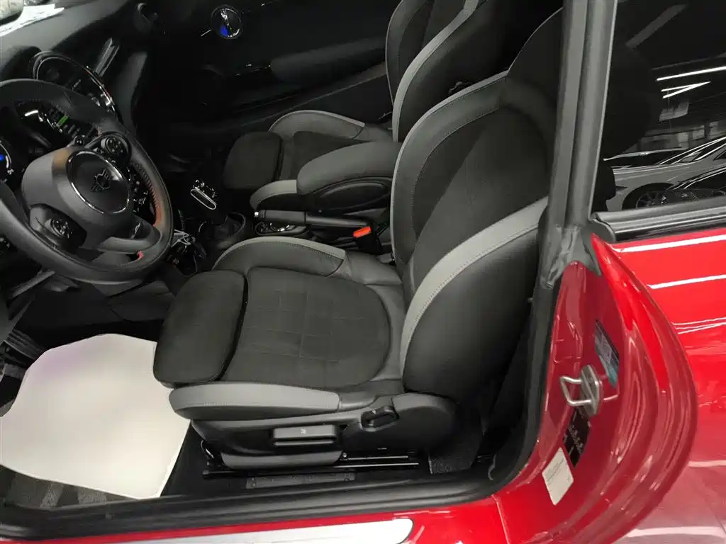 MINI 2021 2.0T COOPER S racing driver купить на сайте DeffCars