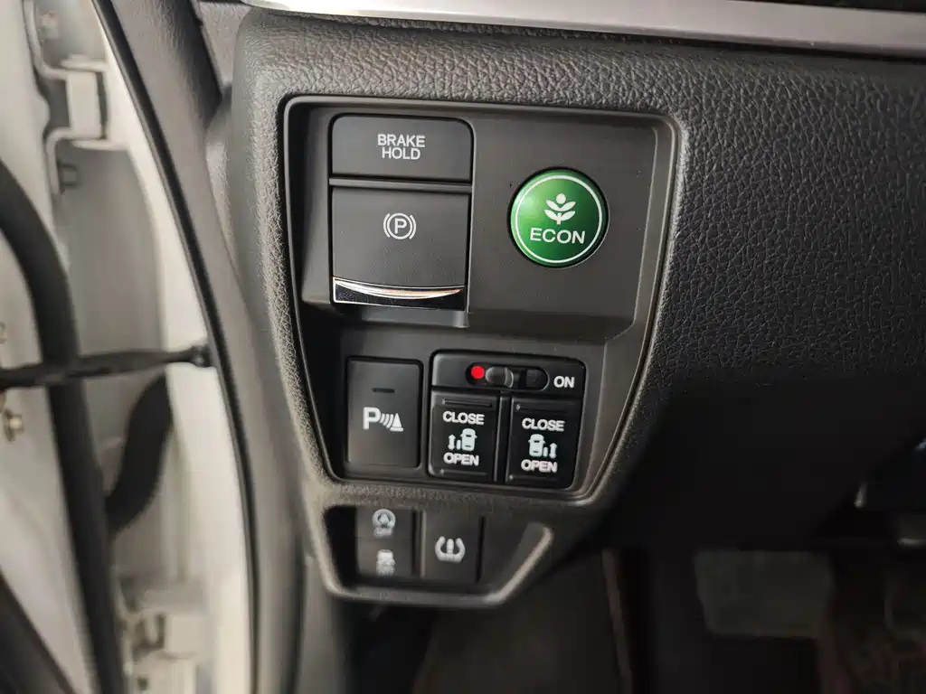 Odyssey 2018 2.4L Smart Edition купить на сайте DeffCars