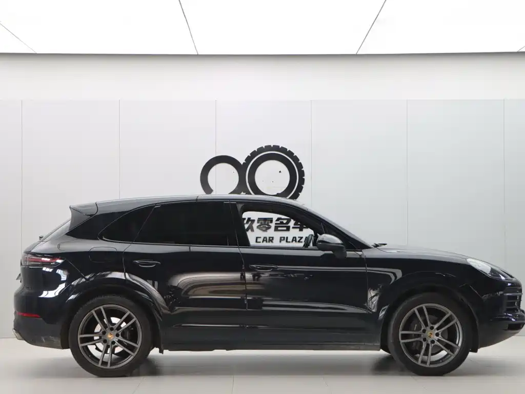 Cayenne 2019 3.0T купить на сайте DeffCars