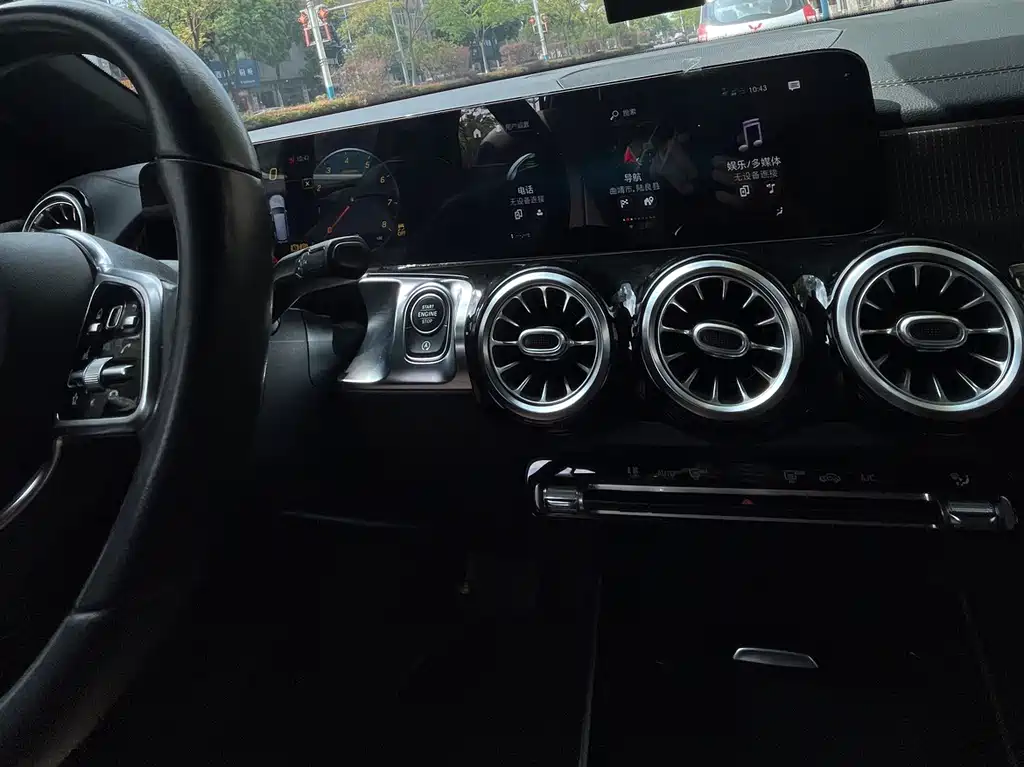 Mercedes-Benz GLB 2021 GLB 200 Fashion Model купить на сайте DeffCars