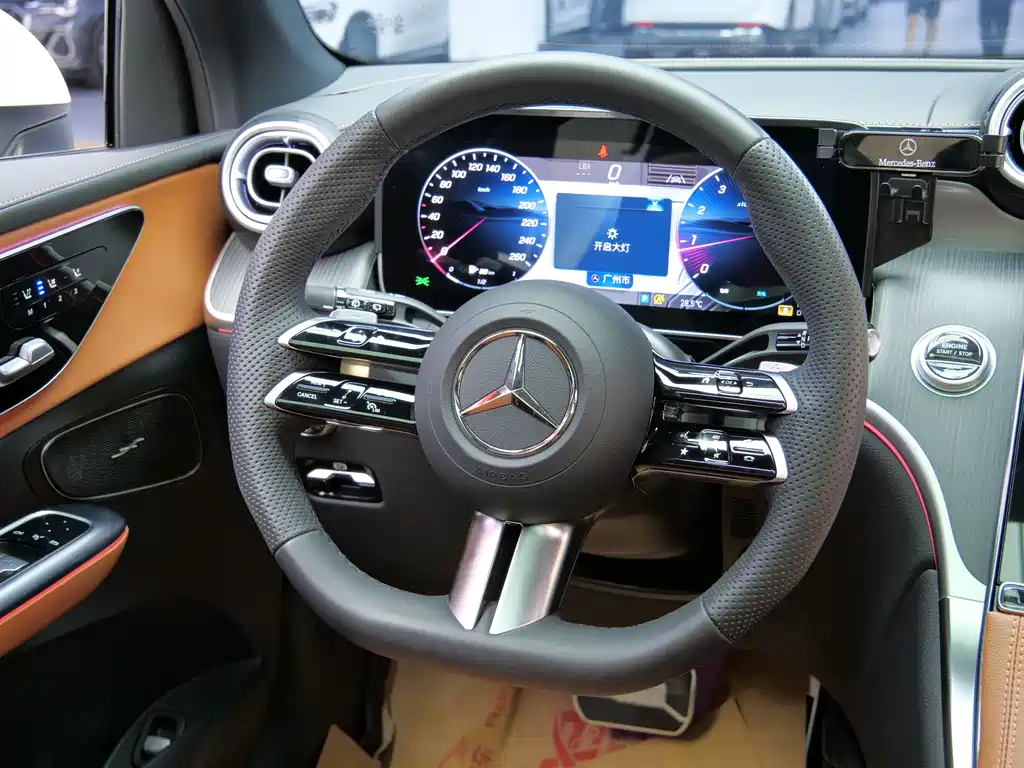 Mercedes-Benz GLC 2025 GLC 260 L 4MATIC Dynamic купить на сайте DeffCars