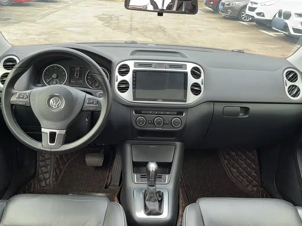 Tiguan 2017 300TSI automatic 2WD Silk Road Comfort Edition купить на сайте DeffCars
