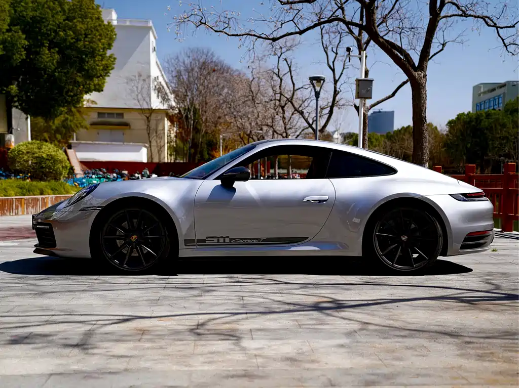 Porsche 911 2023 Carrera T 3.0T купить на сайте DeffCars