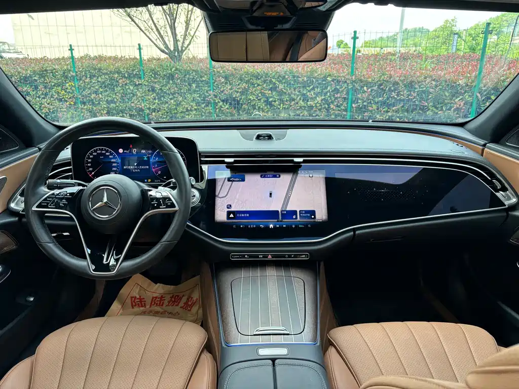 Mercedes-Benz E-Class 2024 E 300 L Luxury Model купить на сайте DeffCars