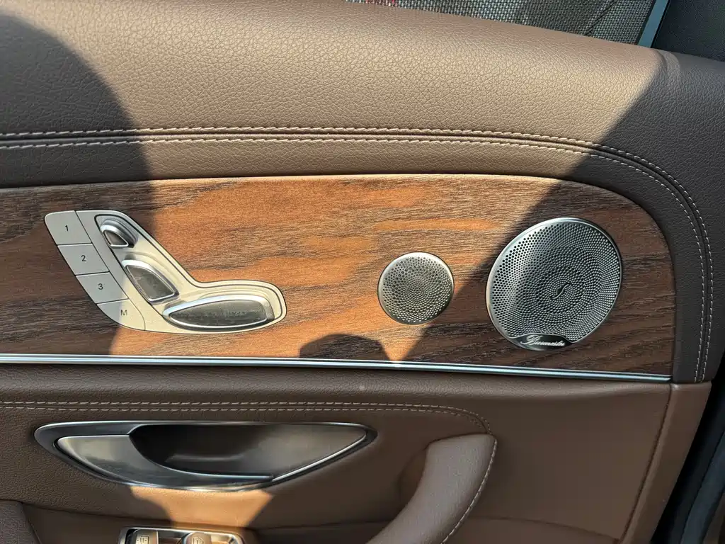 Mercedes-Benz E-Class 2022 Model Three E 300 L Luxury Model купить на сайте DeffCars