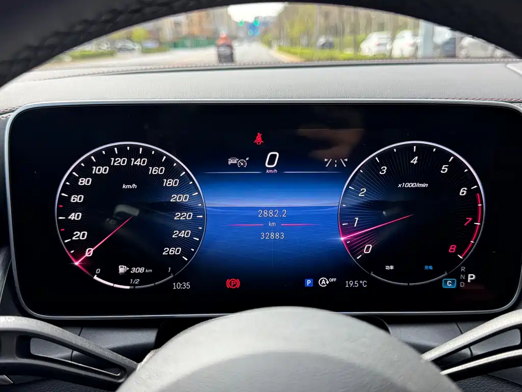 Mercedes-Benz GLC 2024 GLC 260 L 4MATIC luxury model 5 seats купить на сайте DeffCars