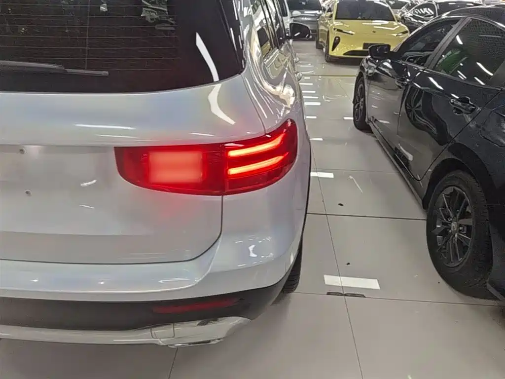 Mercedes-Benz GLB 2024 GLB 200 Dynamic купить на сайте DeffCars